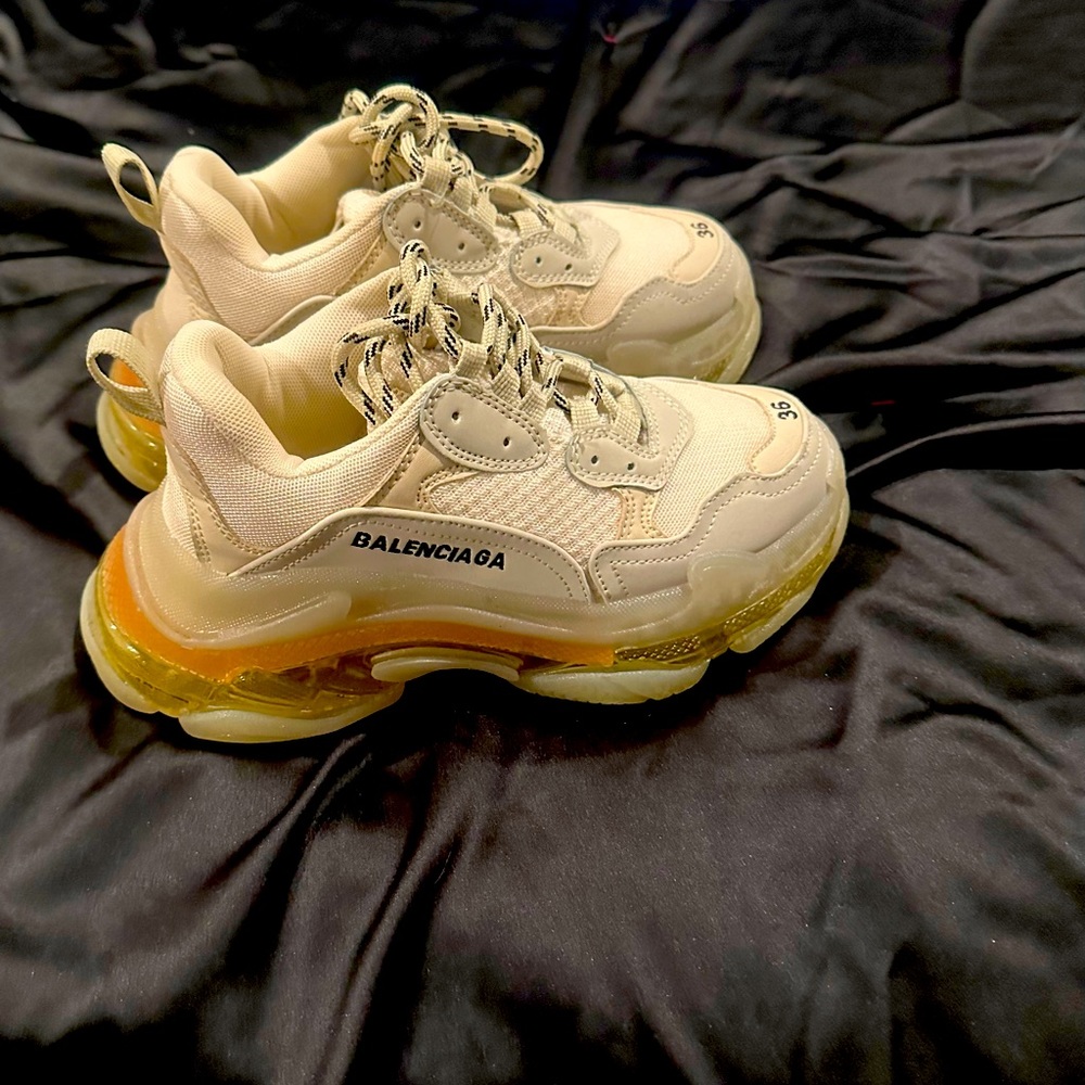 Tan Valenciaga triplets for women size six barely used